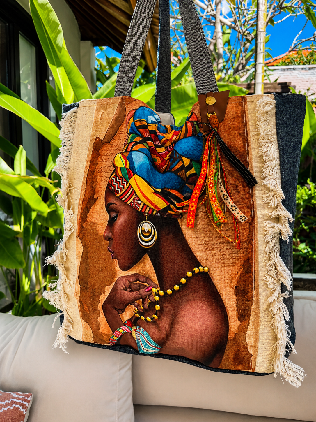⭐ Upcycled Denim Tote Bag “Tribal Beauty” – Handmade Eco-Friendly -NEW