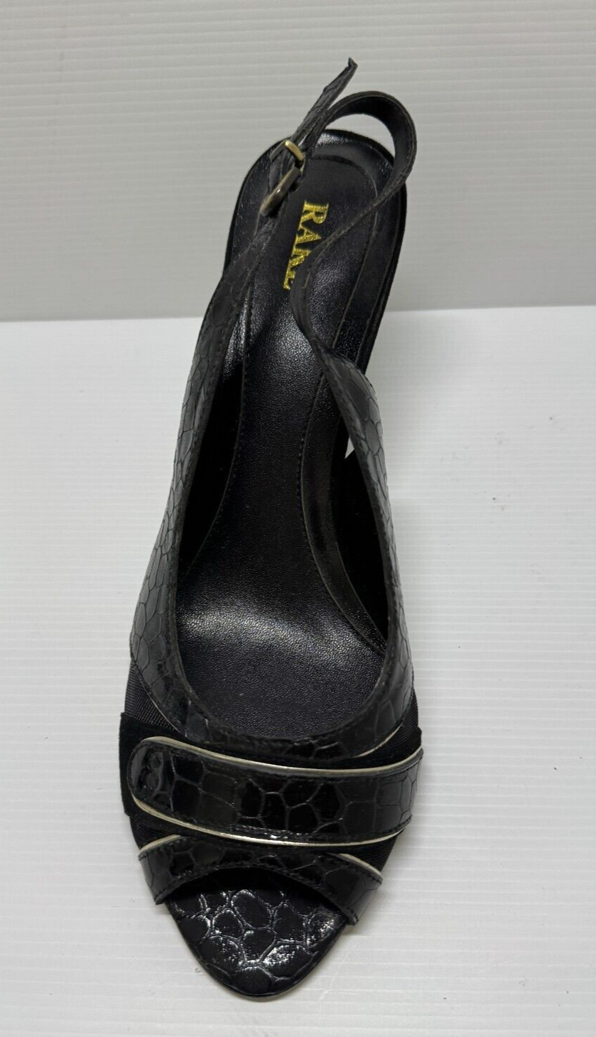 Black Patent Leather Shoes  Size 8 Aus Stunning as new with box and spare heels