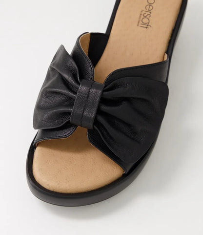 Diana Ferrari Supersoft Blessed Black Leather Slides 40C US 10 RRP $150
