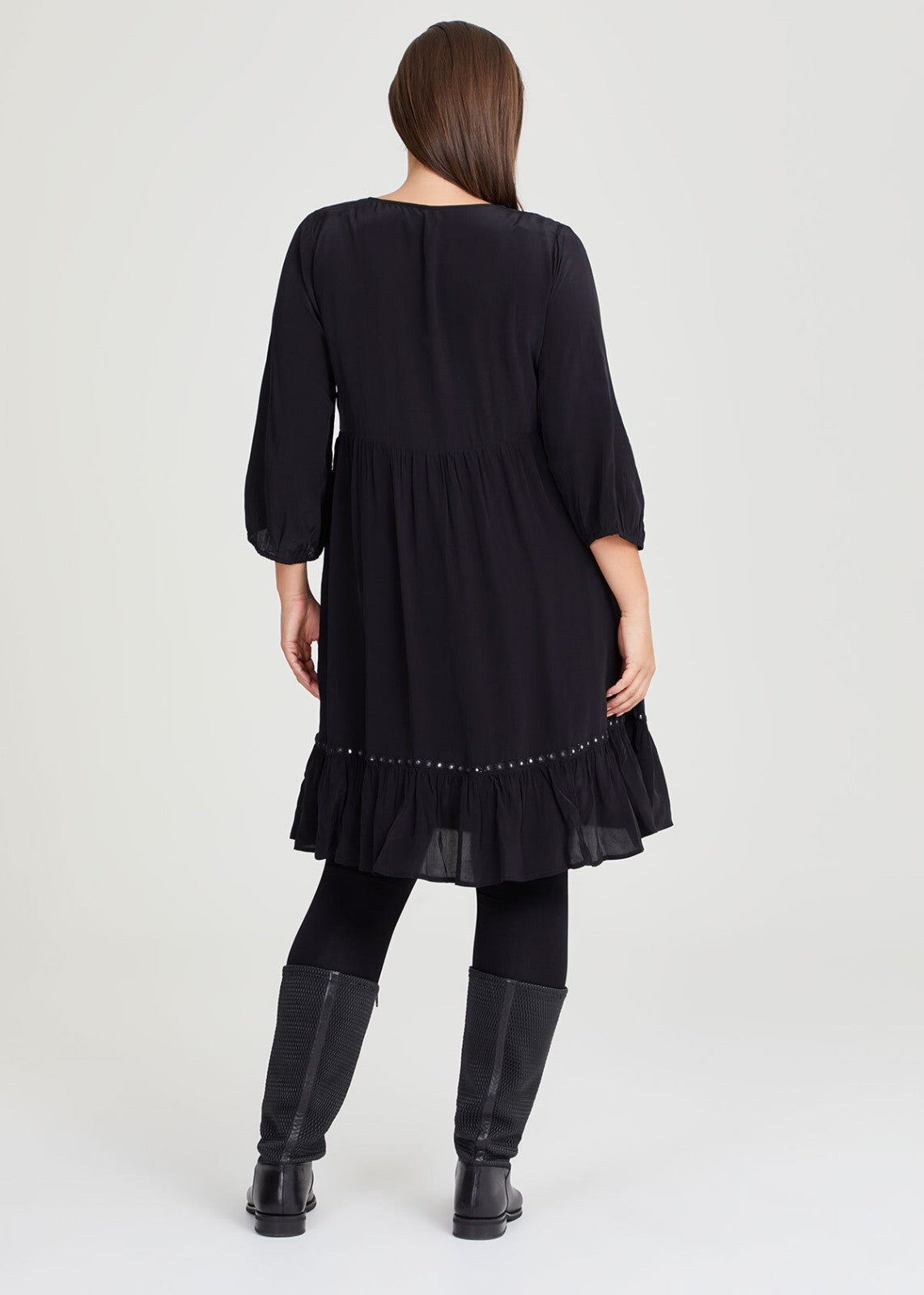 Taking Shape Natural Albertine Tier Tunic in Black Plus Size 16 RRP $160