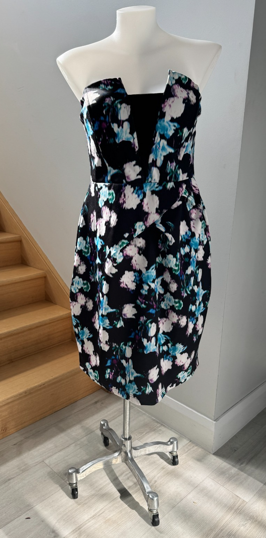 City Chic Sexy Floral Strapless Floral Blur Dress Size 18 as New ⭐RRP $139.95⭐
