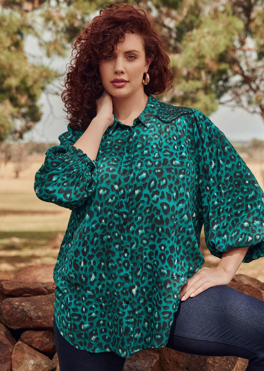 Taking Shape Natural Leopard Print Shirt Plus Size 14 Green/Black RRP $150 New