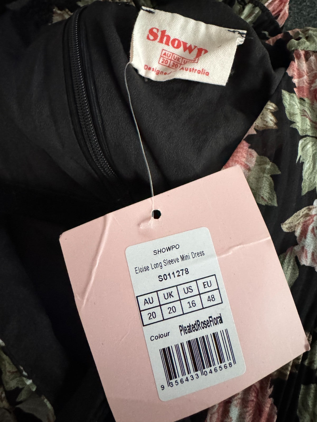 Showpo Eloise Long Sleeve Mini Dress Pleated Floral Plus Size 20 NEW RRP $120