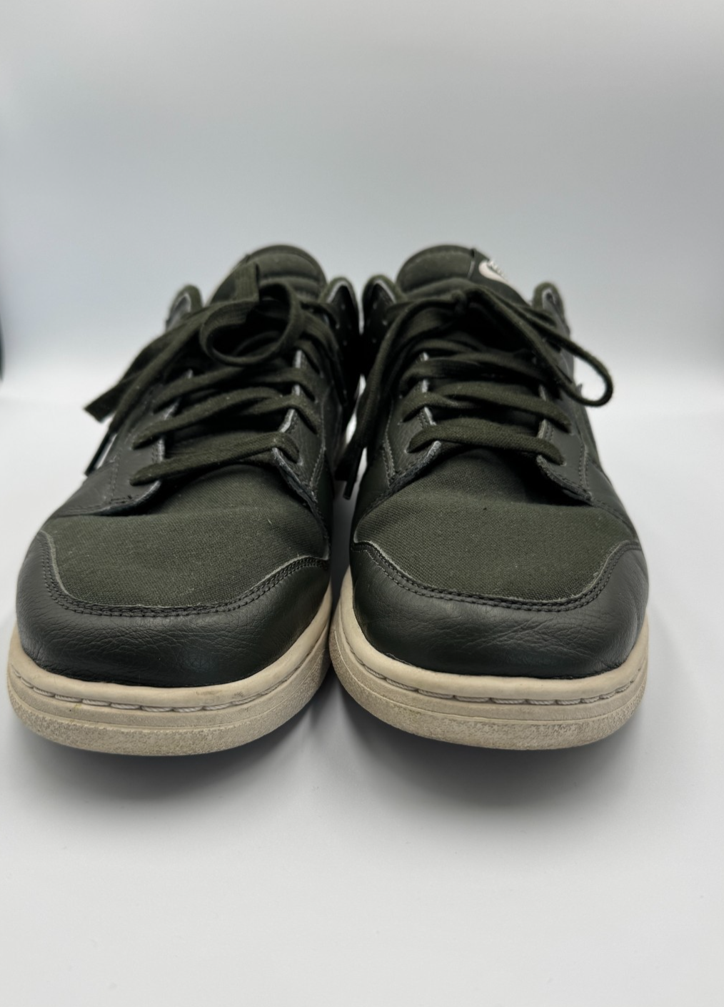 Nike Low Dunk PRM "Sequoia" sneakers in Great Condition US 13 As New