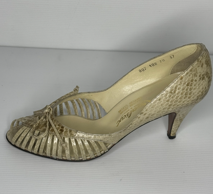 Lucalsax Beige Snakeskin slip on Vintage 60s 70s  RARE FIND, size 8.5 Leather