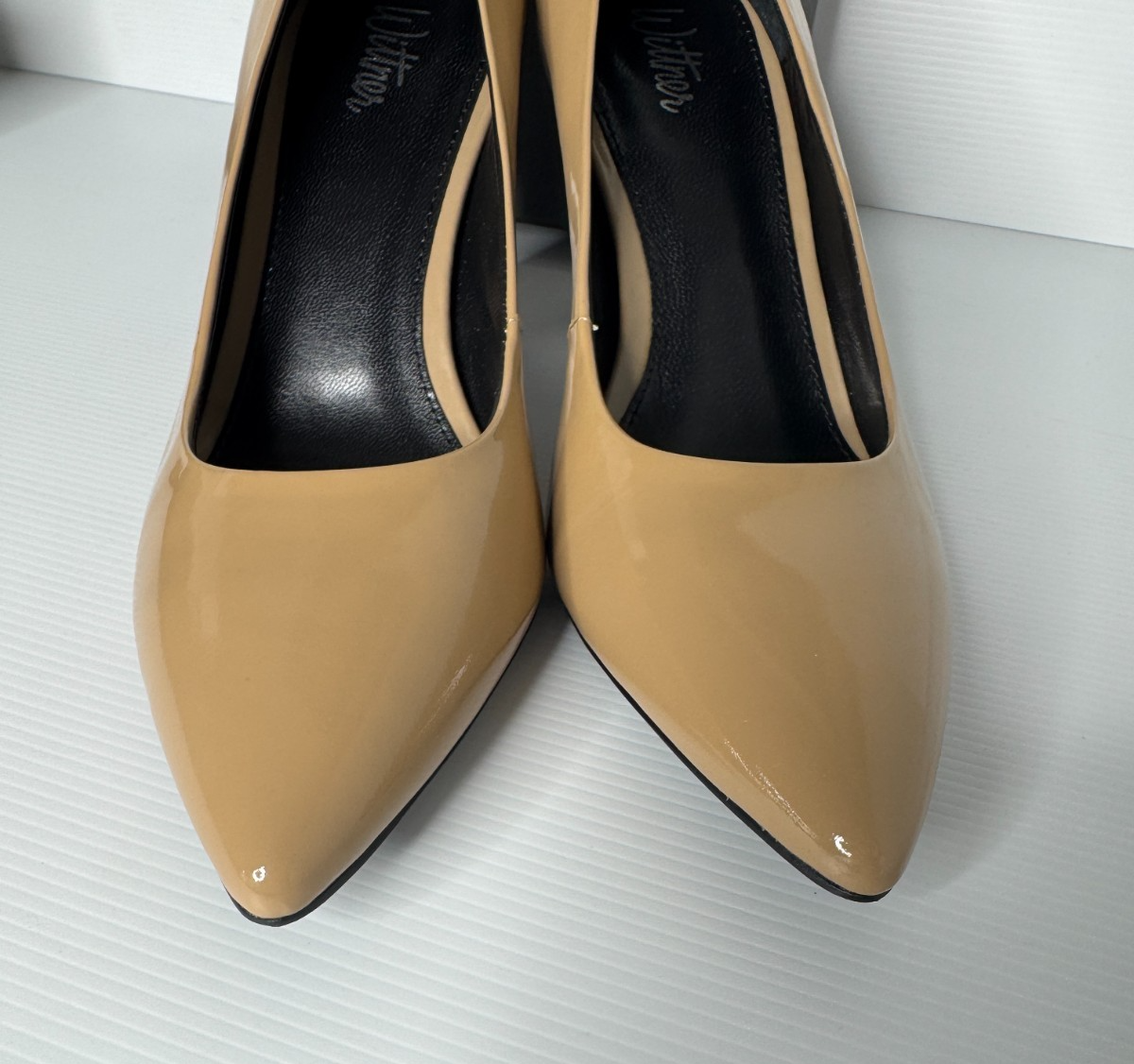 Wittner Minka Stiletto Taupe Patent 39 (AU8.5) as new perfect condition RRP $180