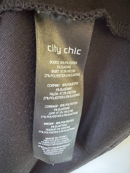 City Chic Black and White Striped Dress With Eyelet Lace Up V-Neck Front Size 20